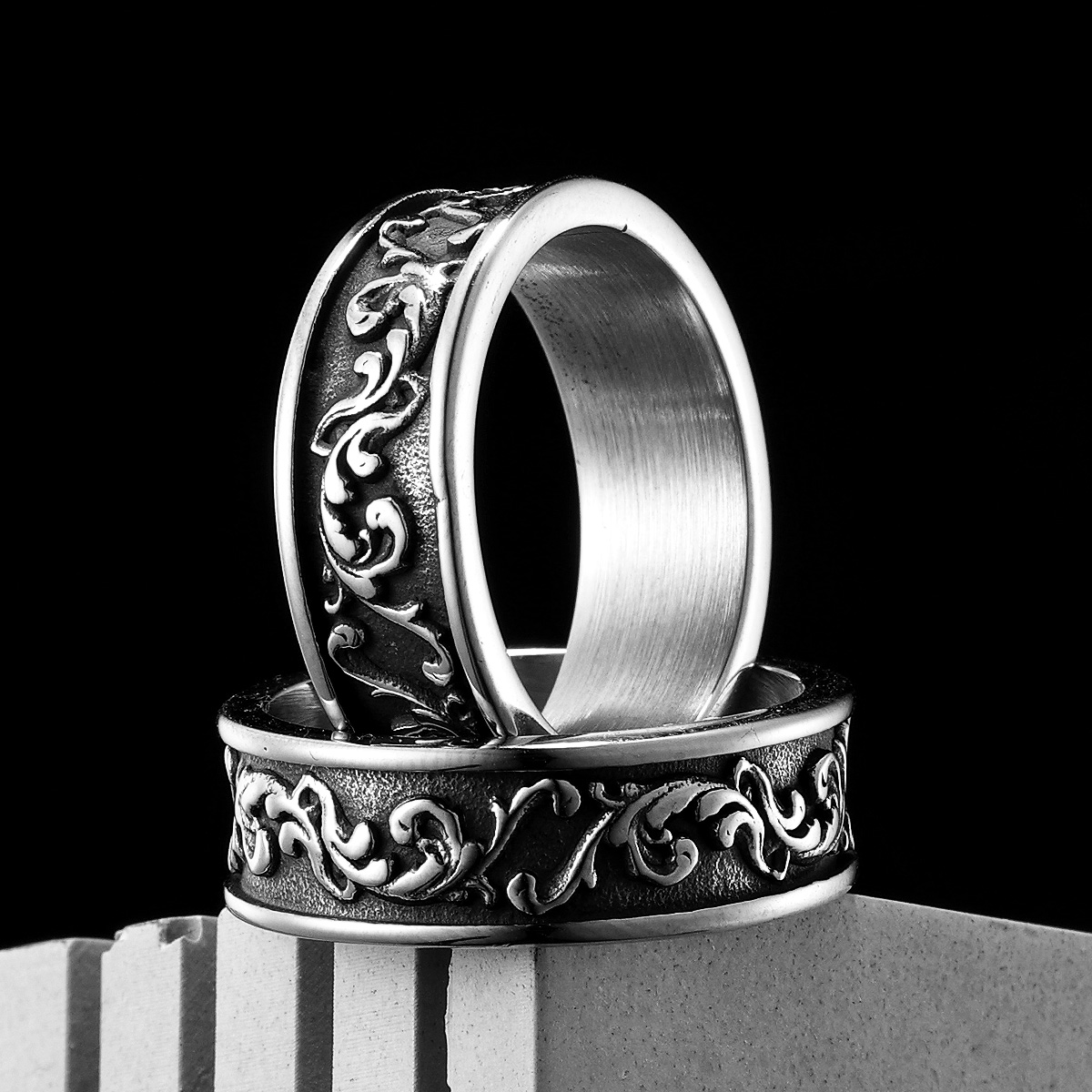 Vintage Fashion Newtown - Aesthetic Flower Wreath Men Rings Stainless