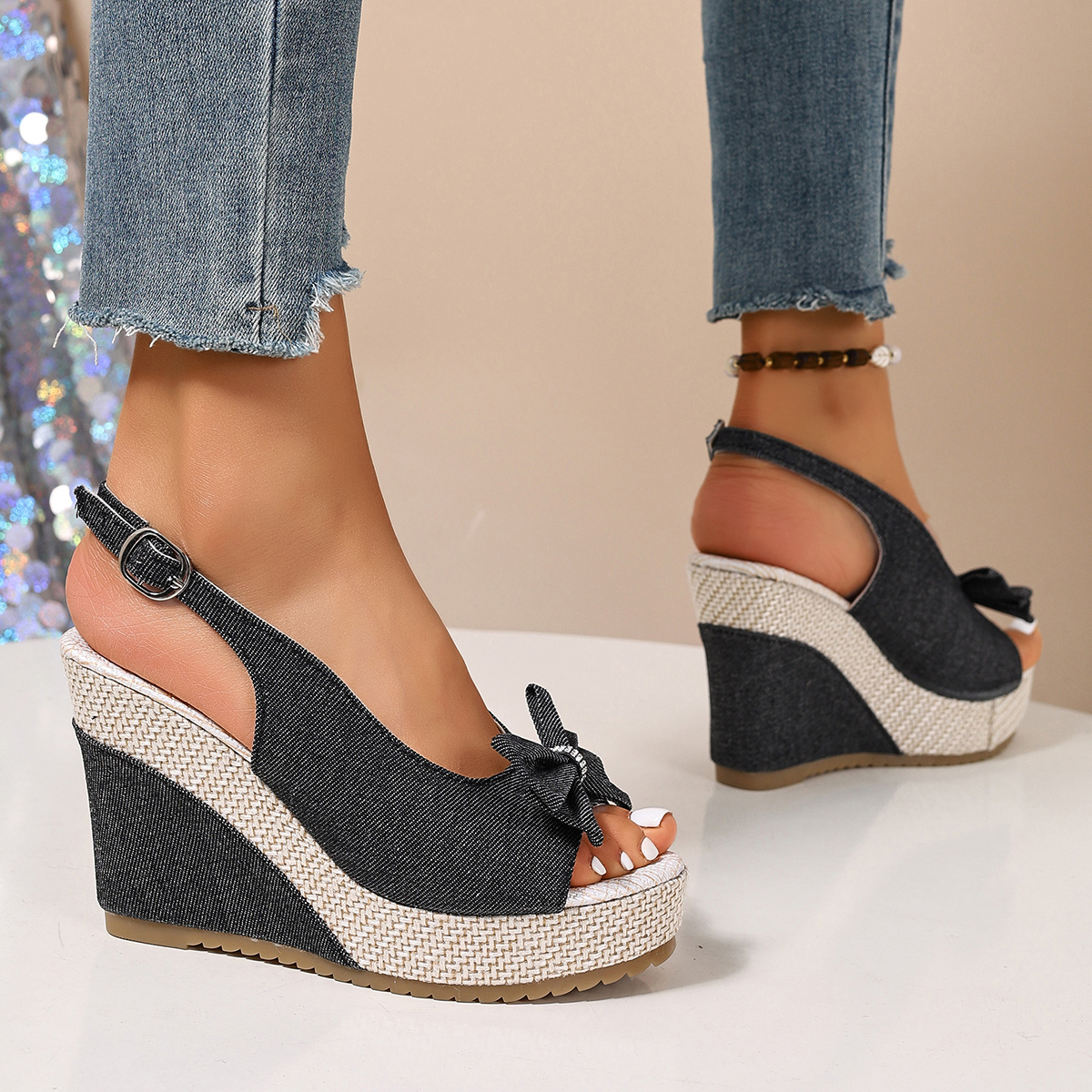Vintage Rivet Decor Wedge Sand - Vintage Fashion In 2026 评论和价格