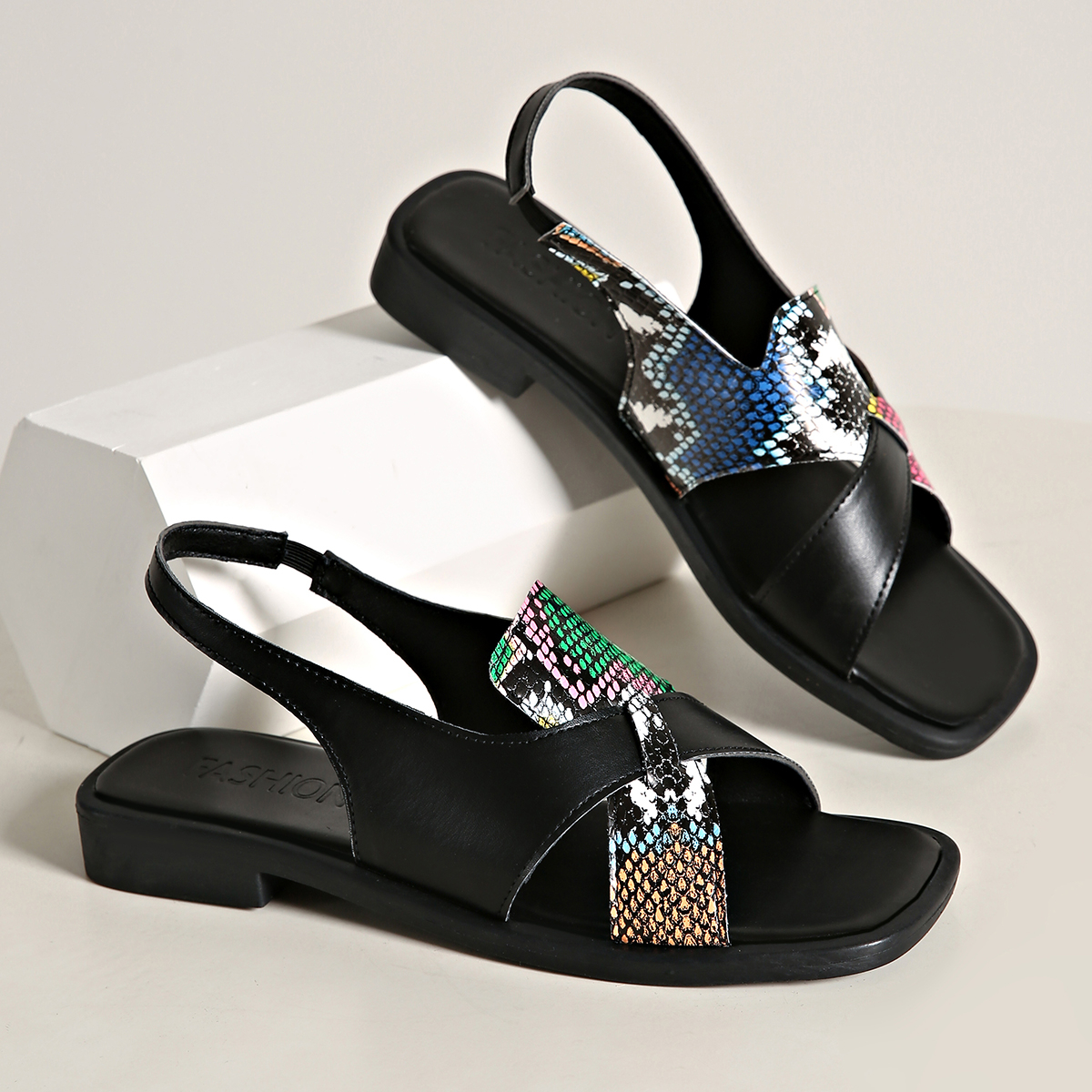 2026 New Women Sandals Summer  - Vintage Fashion In 2026 评论和价格