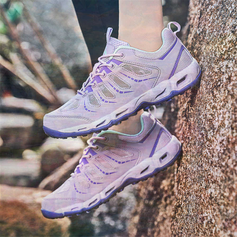 Sumer Round Tip Silver Sneaker - Vintage Fashion Brand Names 评论和价格
