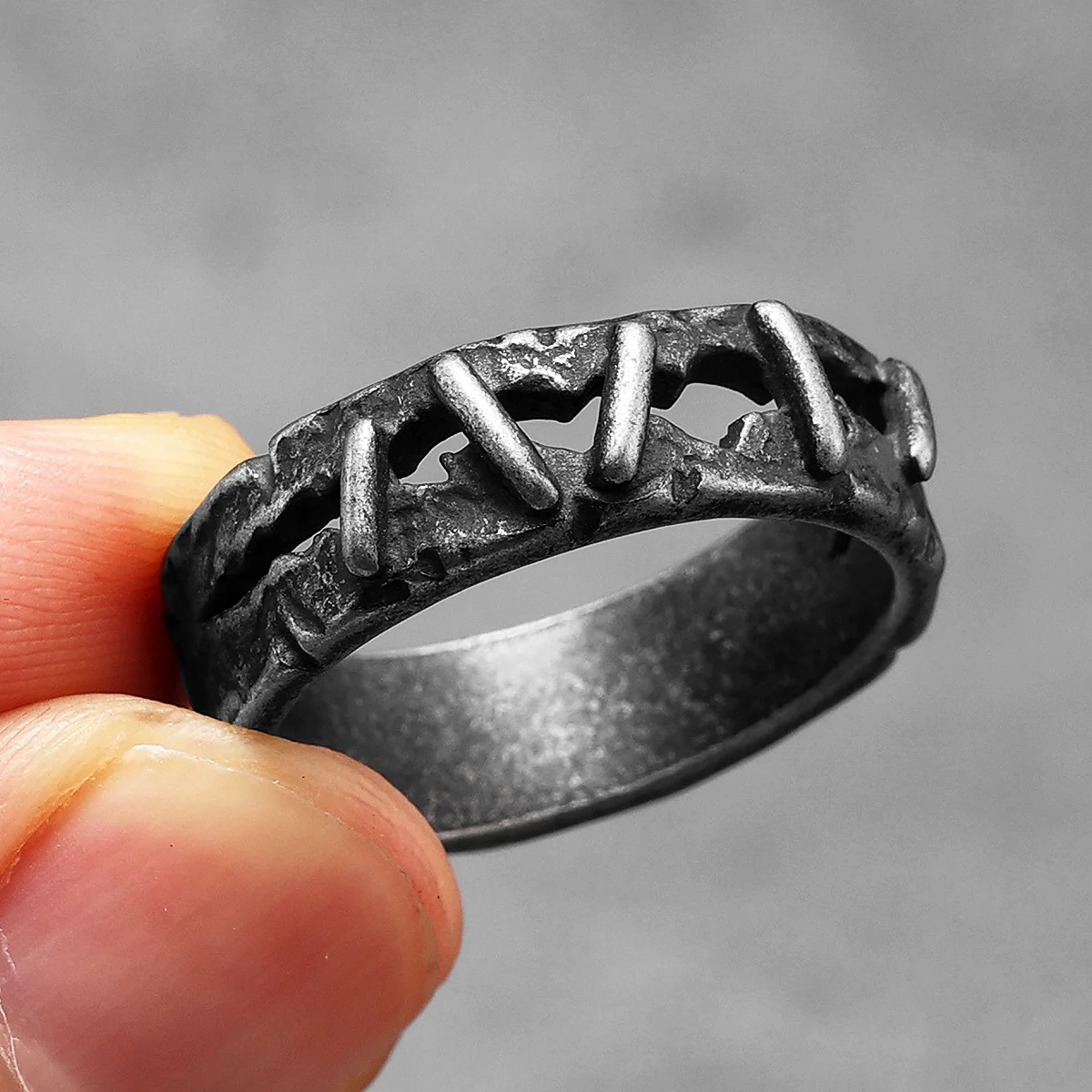 Retro Suture Men Rings Stainle - Vintage Fashion Newtown 评论和价格